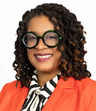 Headshot of Jennifer Moore.