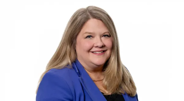 Headshot of Shannon Himes.