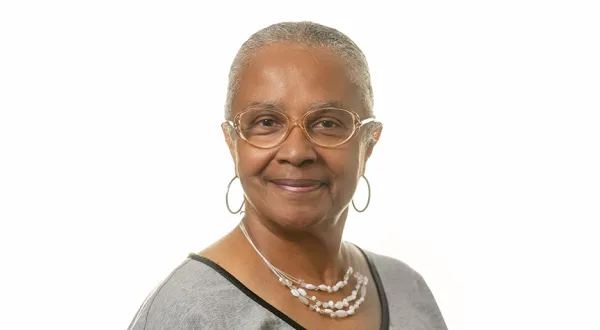 Headshot of Stephanie Hopkins.
