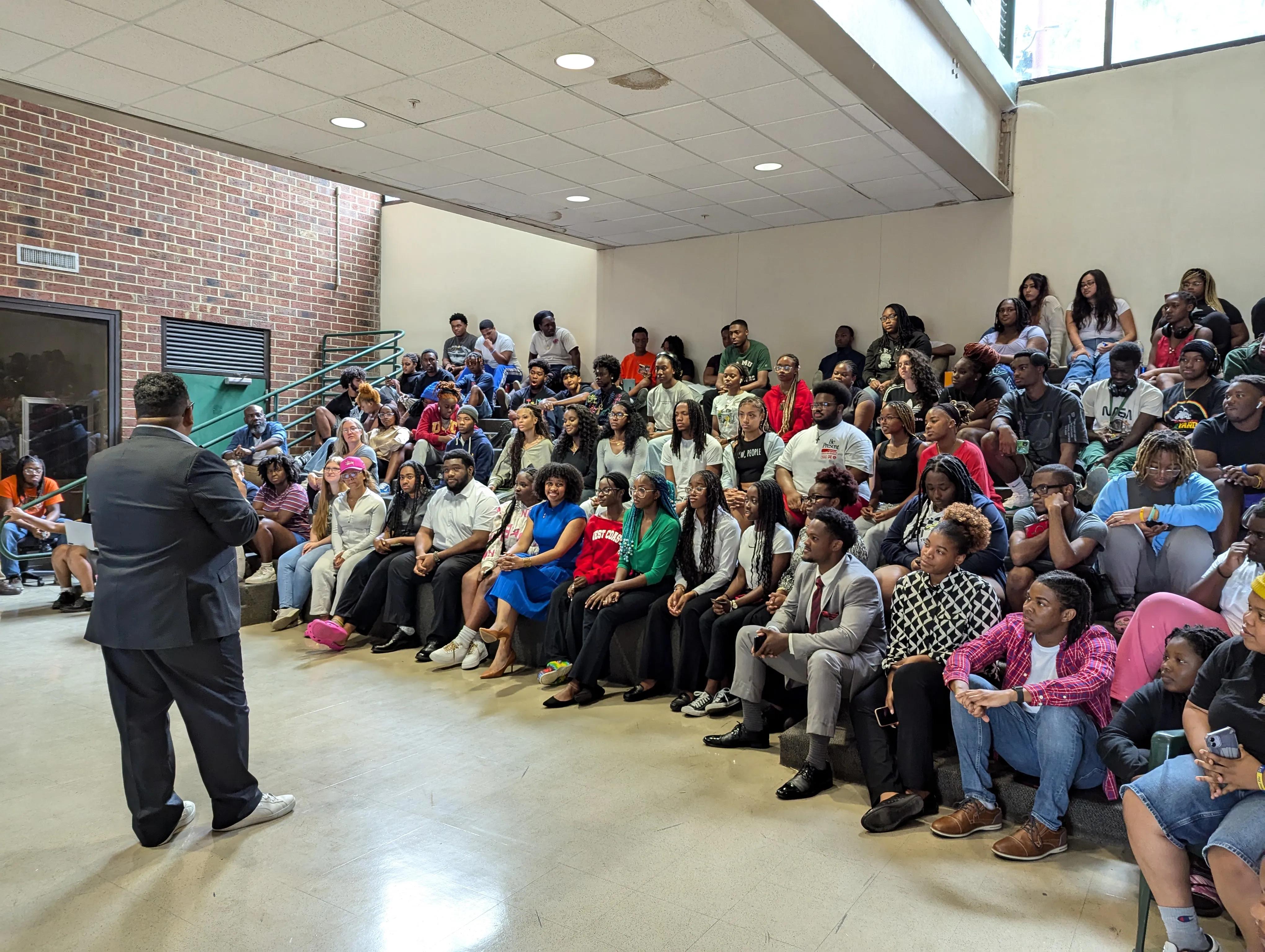 Presidents Van Tine and Sablan connect with architecture students and faculty at Prairie View A&M University.